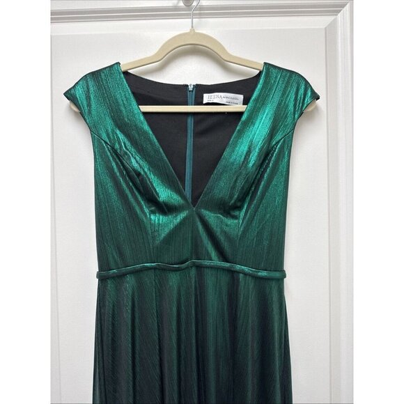 Mac Duggal Size 2 Green 27156 Cap Sleeve Deep V Neck High Slit Metallic Gown New - Picture 5 of 10